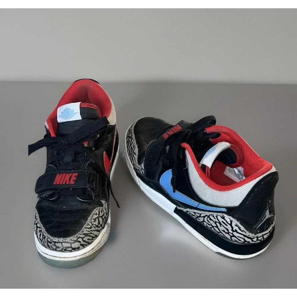 Nike Air Jordan Legacy 312 Low GS Y7 Chicago Flag Black‎ Blue Cement CD9054-004